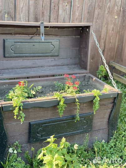 Сундук кличный для дач, садов, коттеджнй