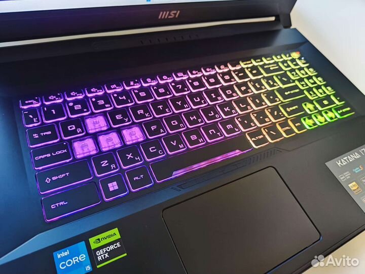 Новый 17.3 Katana 17 B12V i5th/16DDR5/512/4060 8гб
