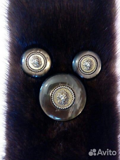 Пуговицы и клепки