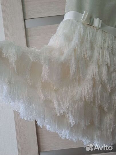 Платье на девочку