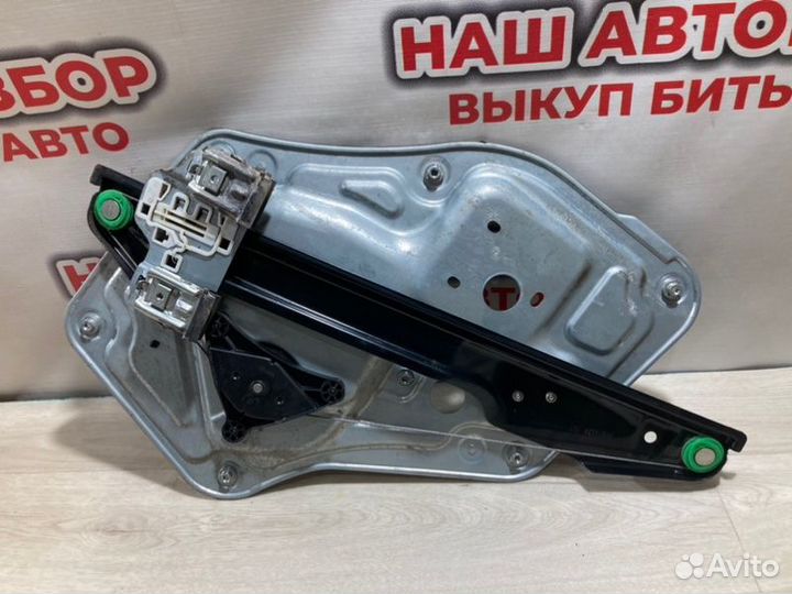 Стеклоподъемник передний правый Skoda Yeti