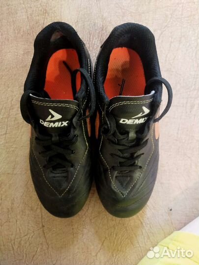 Детские футбольные бутсы 31 размер