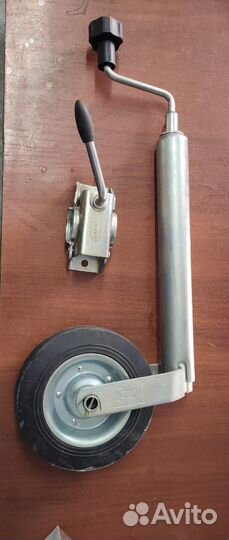 Подкатное колесо для прицепа