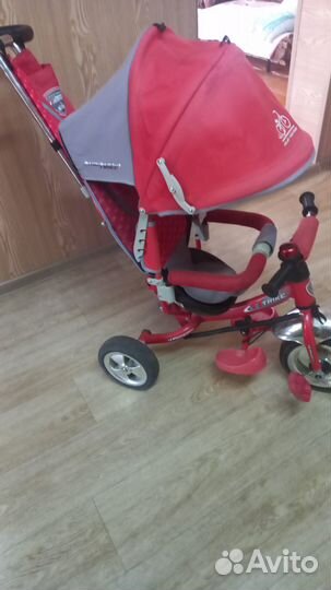 Трёхколёсный детский велосипед