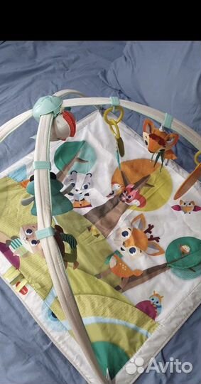 Развивающий коврик tiny love