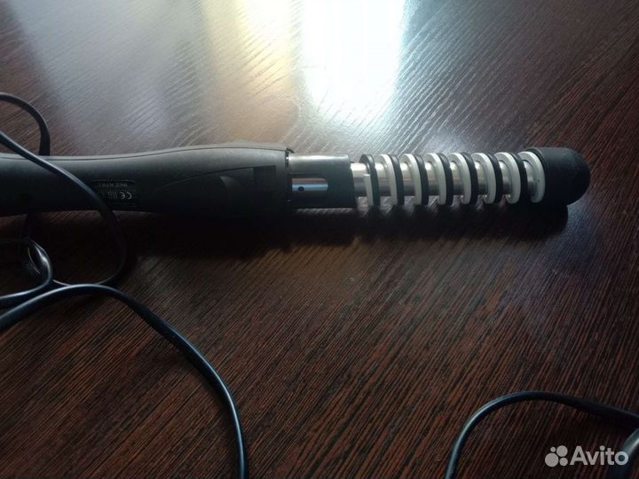 Плойка для завивки волос