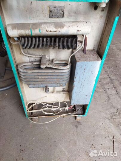 Ретро холодильник