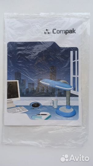 Лампа настольная