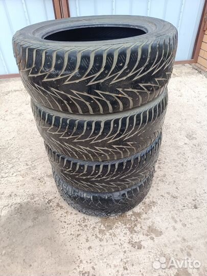 Yokohama IceGuard Stud IG65 195/55 R15 89T