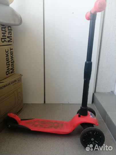 Самокат детский трехколесный