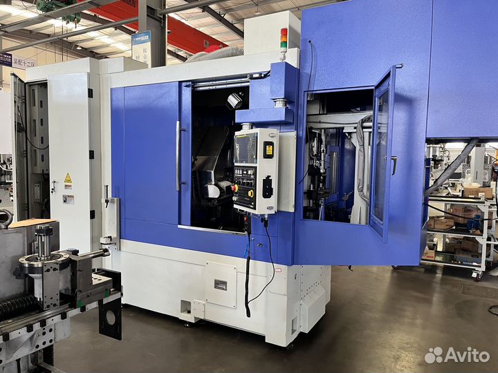 Зубофрезерный станок с чпу модели Y3150CNC33