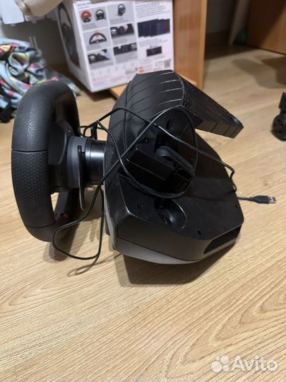 Руль logitech momo racing