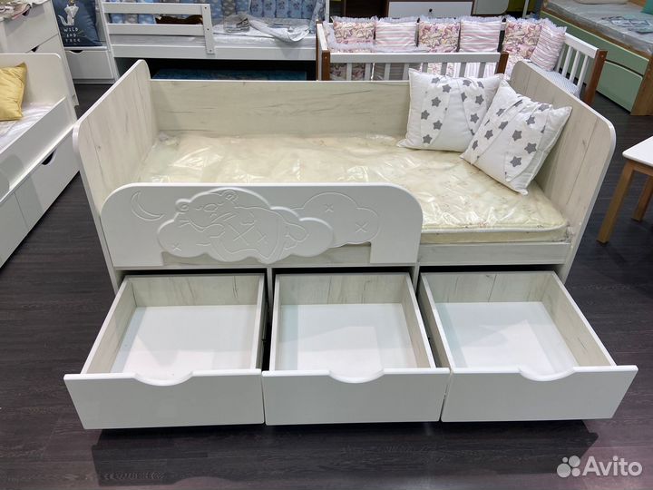 Детская кровать с Ящиками