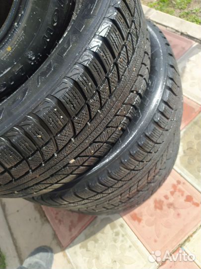 Triangle Snow-LL01 235/60 R18 103V