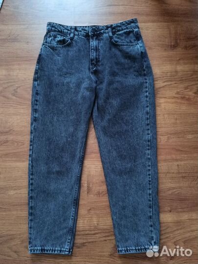 Джинсы женские