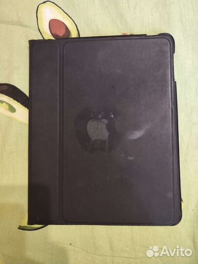 iPad первого поколения