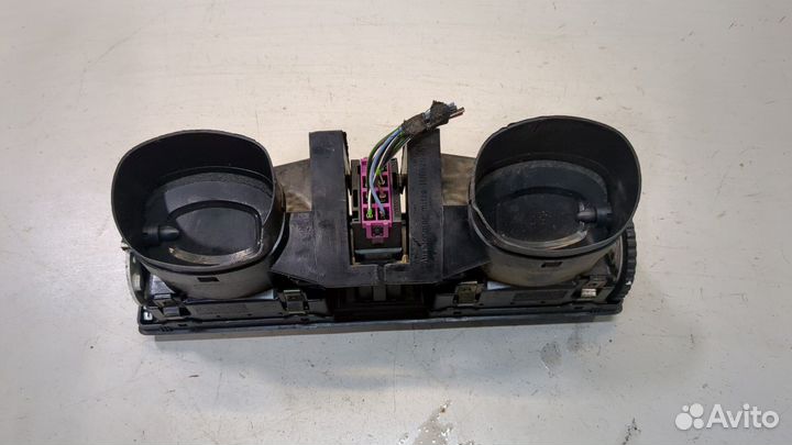 Дефлектор обдува салона Skoda Octavia Tour, 2004