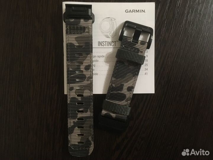 Умные часы Garmin Instinct Graphite GPS арт. 010-0