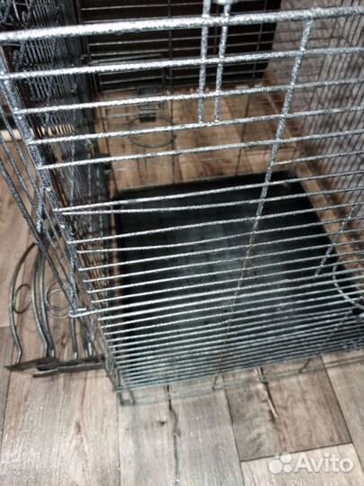 Клетка для крупного попугая