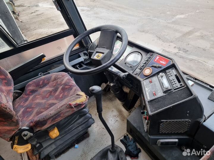 Туристический автобус Neoplan 208, 1993