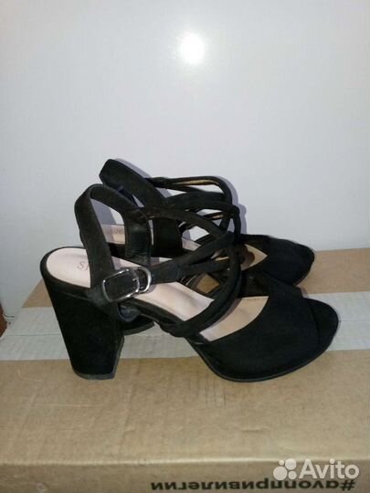 Босоножки женские 36 размер