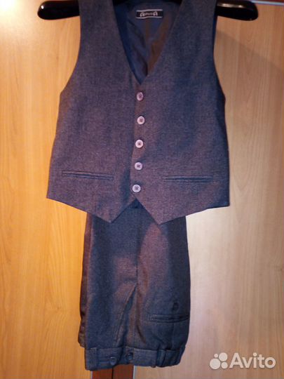 Школьная одежда и обувь для первоклассника