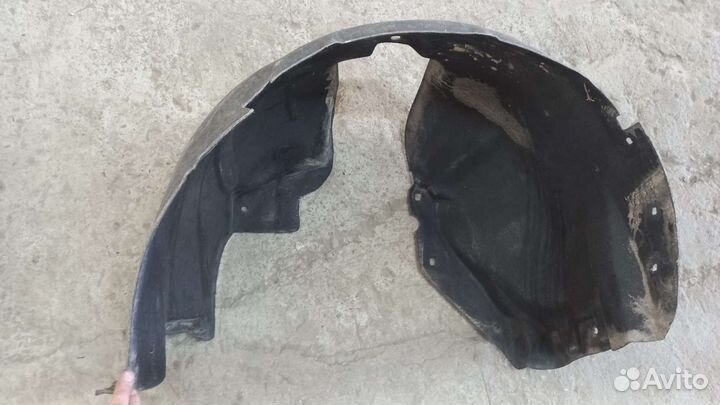 Подкрылок 8450021115 передний левый LADA X-Ray