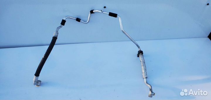 Шланг Трубка кондиционер 1T0820743AB VW Passat B6