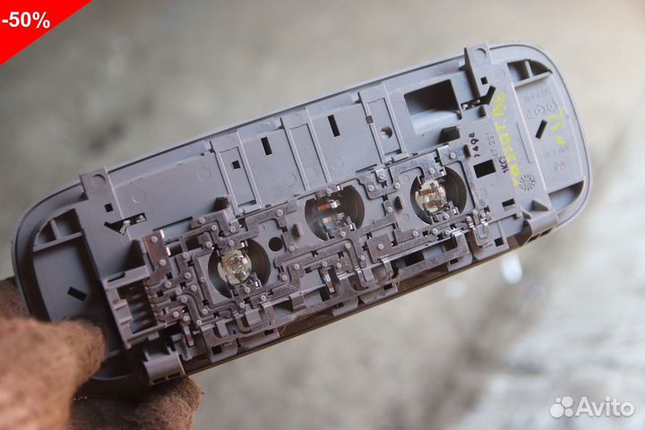 Плафон салона Фольксваген Пассат B6