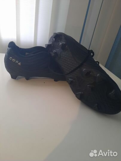 Футбольные бутсы adidas copa