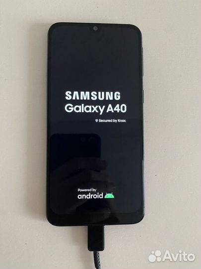 Samsung Galaxy A40, 4/64 ГБ