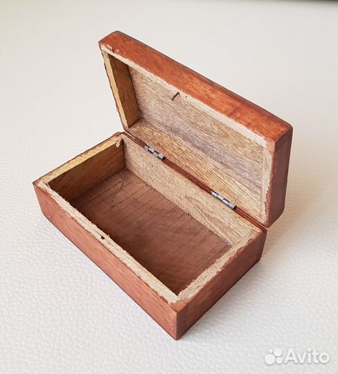 Шкатулка со слонами под чай дерево Индия