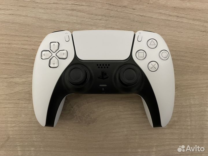 Sony PlayStation 5 Blu-Ray Edition CFI-1100A