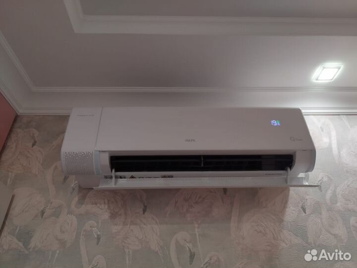 Сплит-система AUX ASW-H09A4/QF-R2DI с подмесом воз