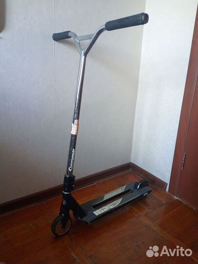 Трюковой самокат стрит