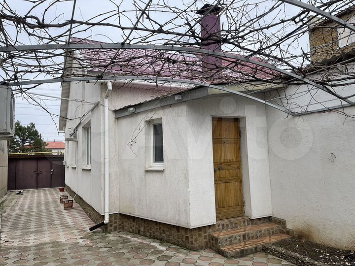 Дом 320 м² на участке 7,4 сот.