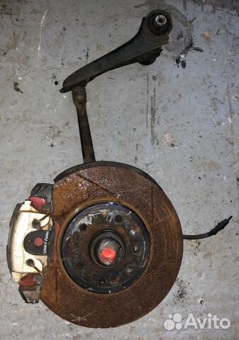 Ступица передняя левая в сборе Mercedes W210 E320