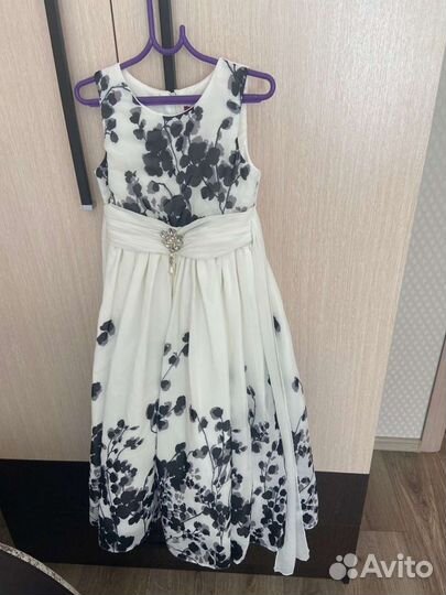 Платье на девочку