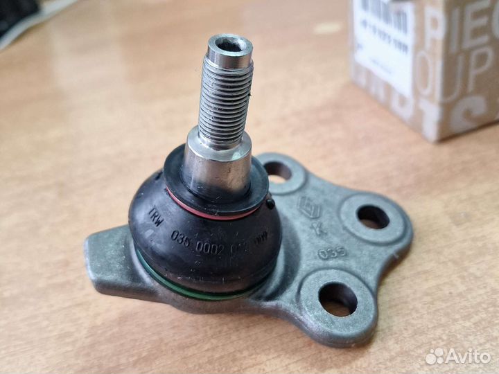 Шаровая Рено Дастер оригинал