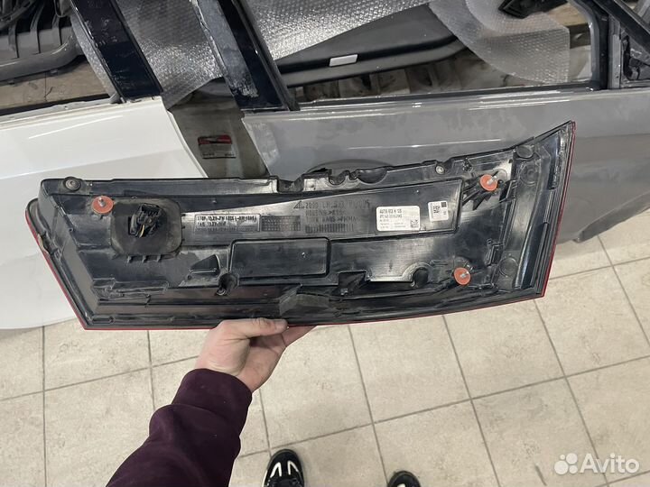 Задний фонарь на Audi Q7