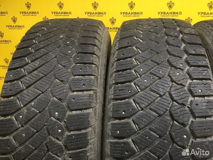 Gislaved Nord Frost 200 SUV 215/65 R16 102T