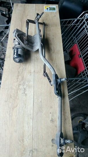 Трапеция стеклоочистителей Рено Сценик 2