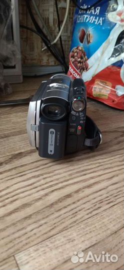 Видеокамера sony