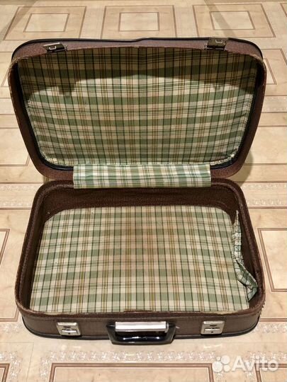 Чемодан Раритет