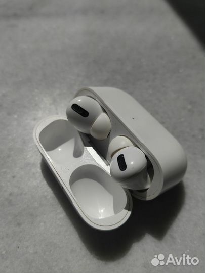 Наушники apple airpods pro