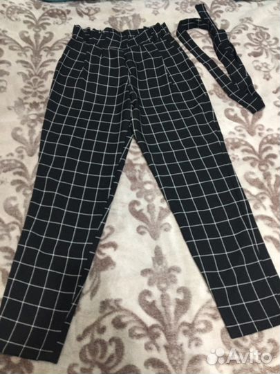 Брюки капри