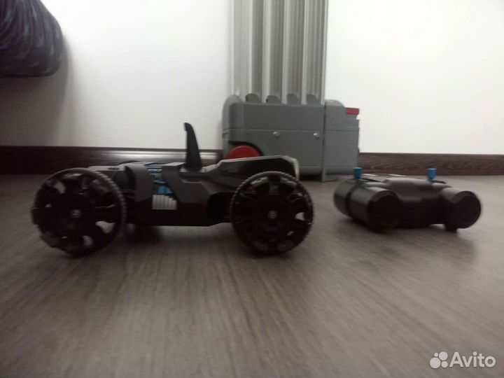 Машинка с камерой,на пульте управления