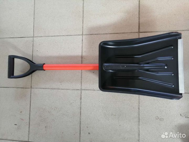 Лопата для авто