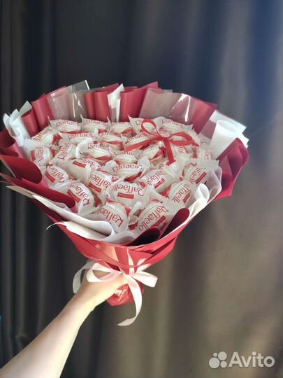 Сладкие букеты из конфет