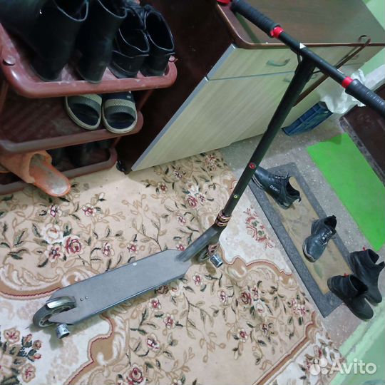 Трюковой самокат